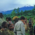 Dans quelques heures, la première émission du Raid est diffusée à l'antenne. Au pied du Kilimandjaro, je m'endors en rêvant du cap de Bonne-Espérance. 