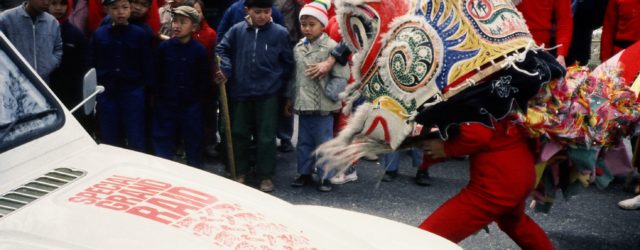 Précédés par une escorte, nous entamons les mille kilomètres qui nous séparent de Changsha, la capitale du Hunan.